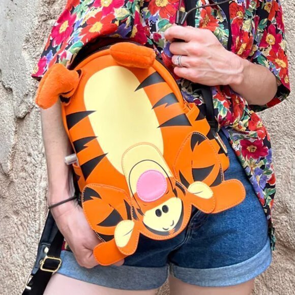 Loungefly Disney Winnie the‎ Pooh Tigger Cosplay Mini Backpack - Picture 1 of 6